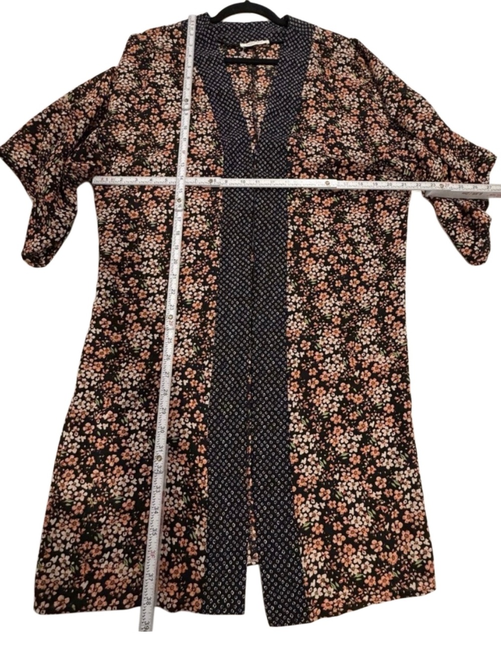 August Mist Women Floral Kimono Cardigan Black Peach Green OS - Picture 7 of 9